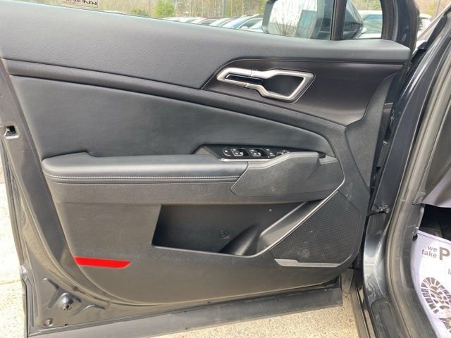 Used 2023 Kia Sportage EX image 18