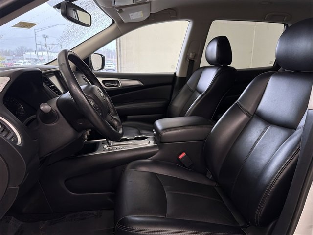 Used 2019 Nissan Pathfinder SL image 23
