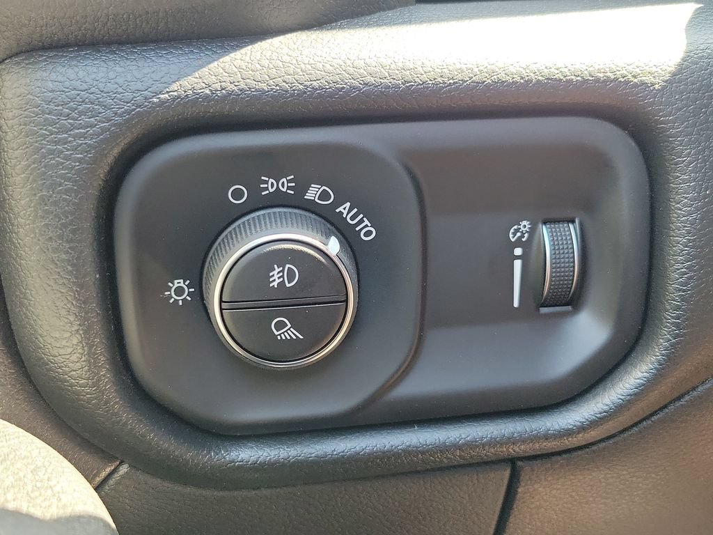 New 2026 RAM 2500 Tradesman AWD/4WD image 37