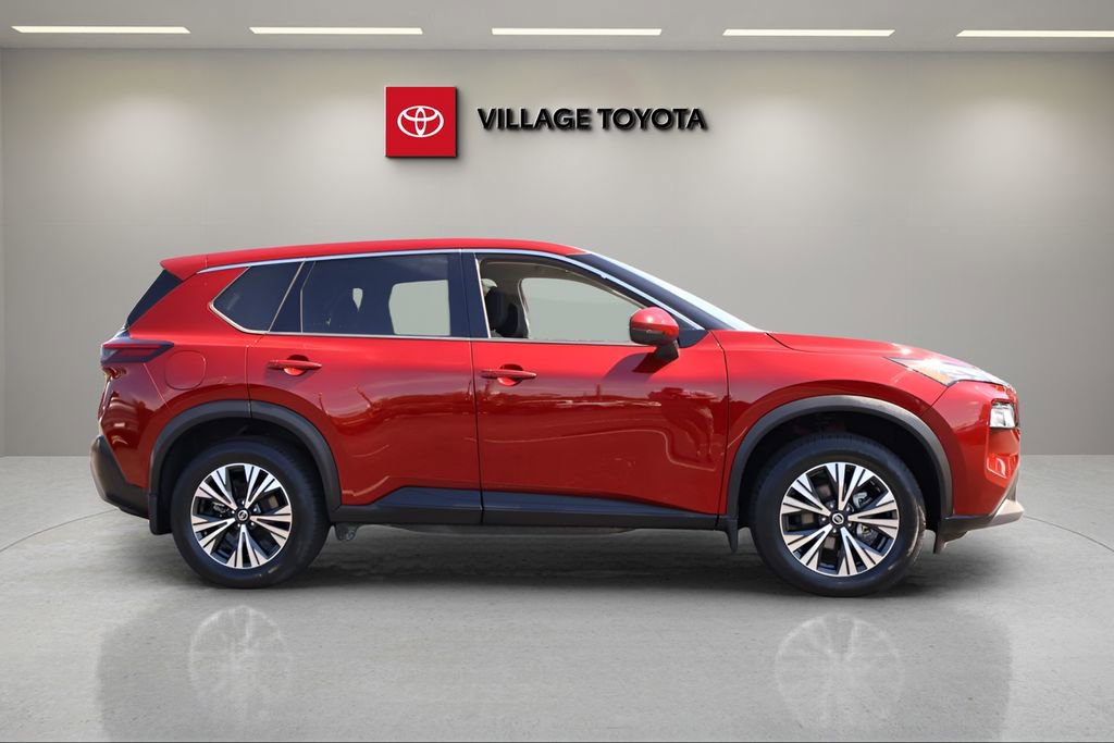 Used 2021 Nissan Rogue SV FWD image 6