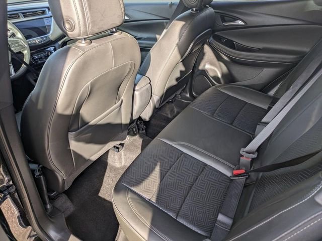 Used 2023 Buick Encore GX Essence w/ Experience Buick Package image 22