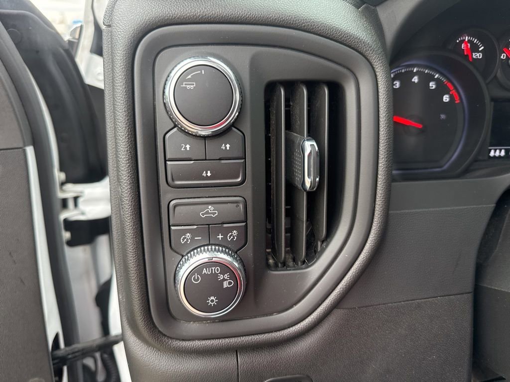 Used 2024 GMC Sierra 2500 Pro w/ Convenience Package image 35