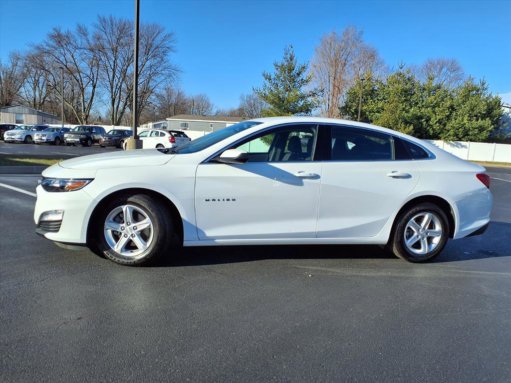 Used 2025 Chevrolet Malibu LS w/ LPO, Floor Liner Package image 25