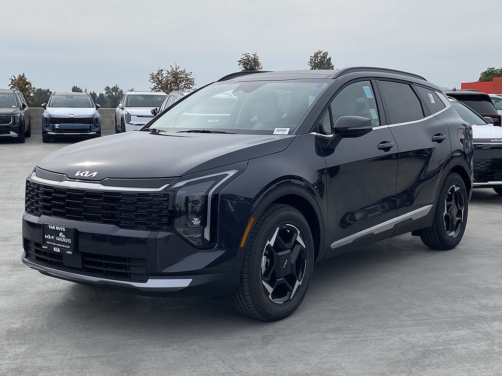 New 2026 Kia Sportage EX FWD image 7