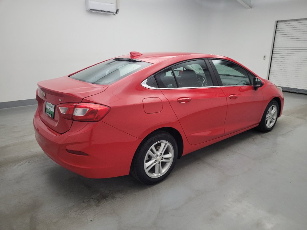 Used 2017 Chevrolet Cruze LT FWD image 10