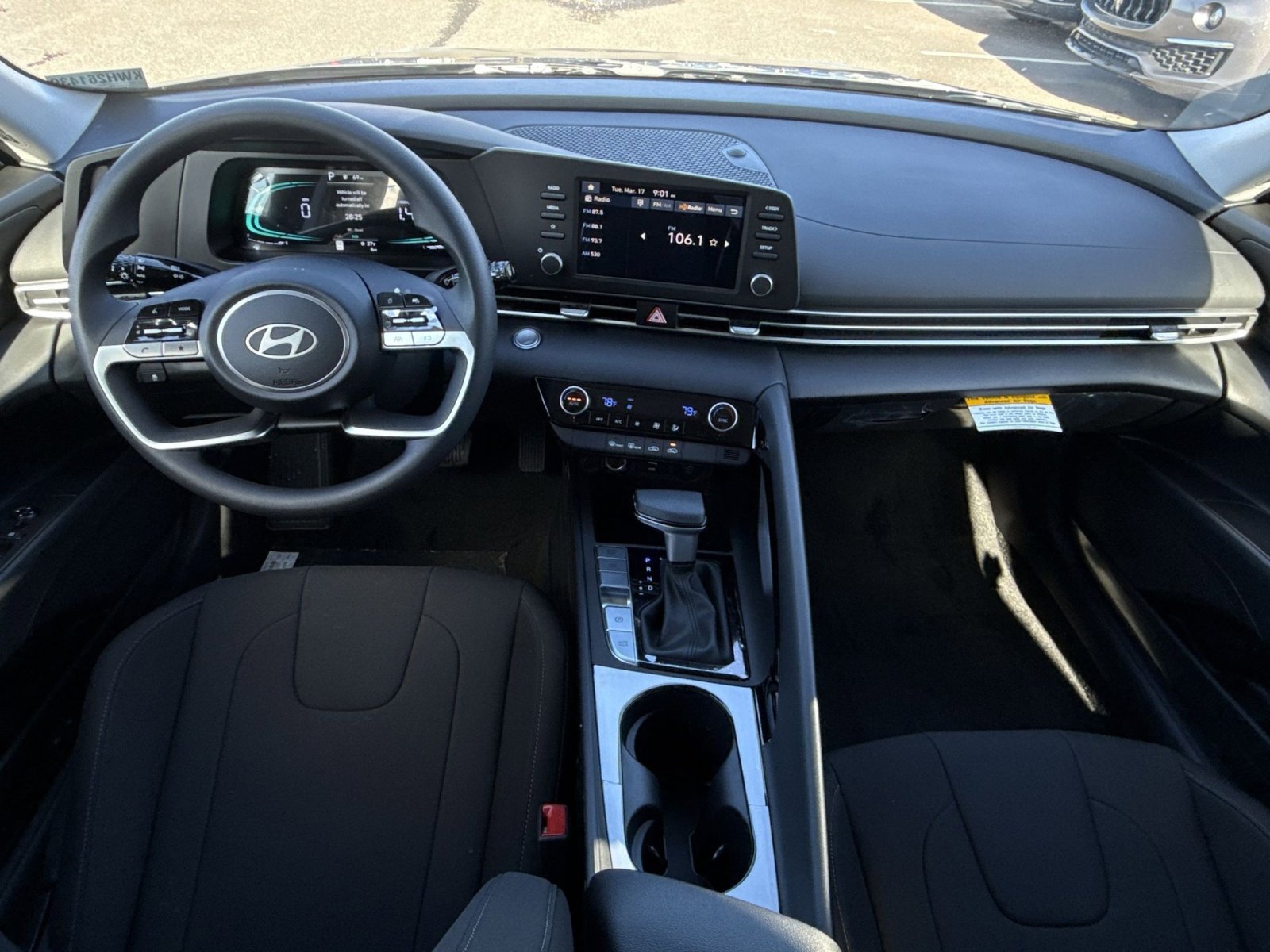 New 2026 Hyundai Elantra Blue image 25