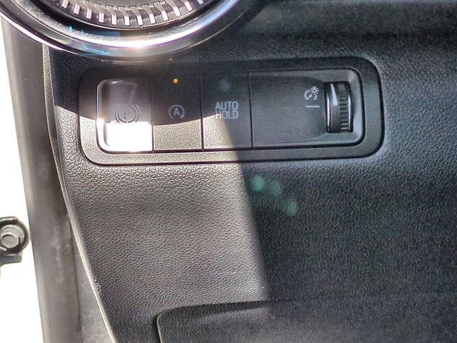 Certified 2026 Chevrolet Equinox LT FWD image 24