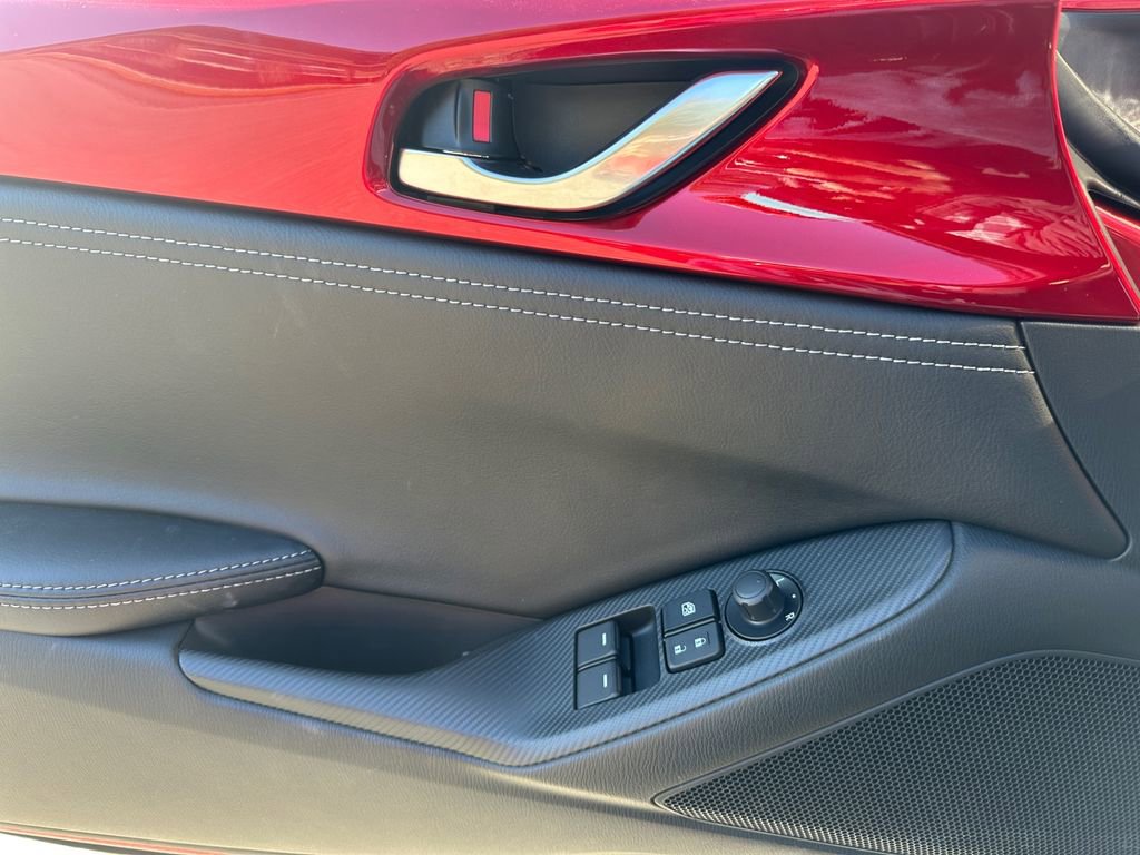 New 2025 MAZDA MX-5 Miata Grand Touring w/ Appearance Package image 11
