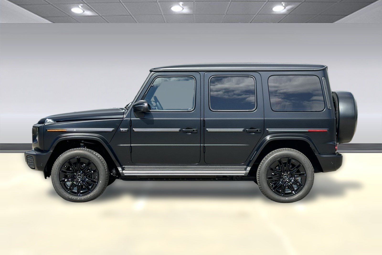 New 2026 Mercedes-Benz G 580 w/ EQ Technology image 2