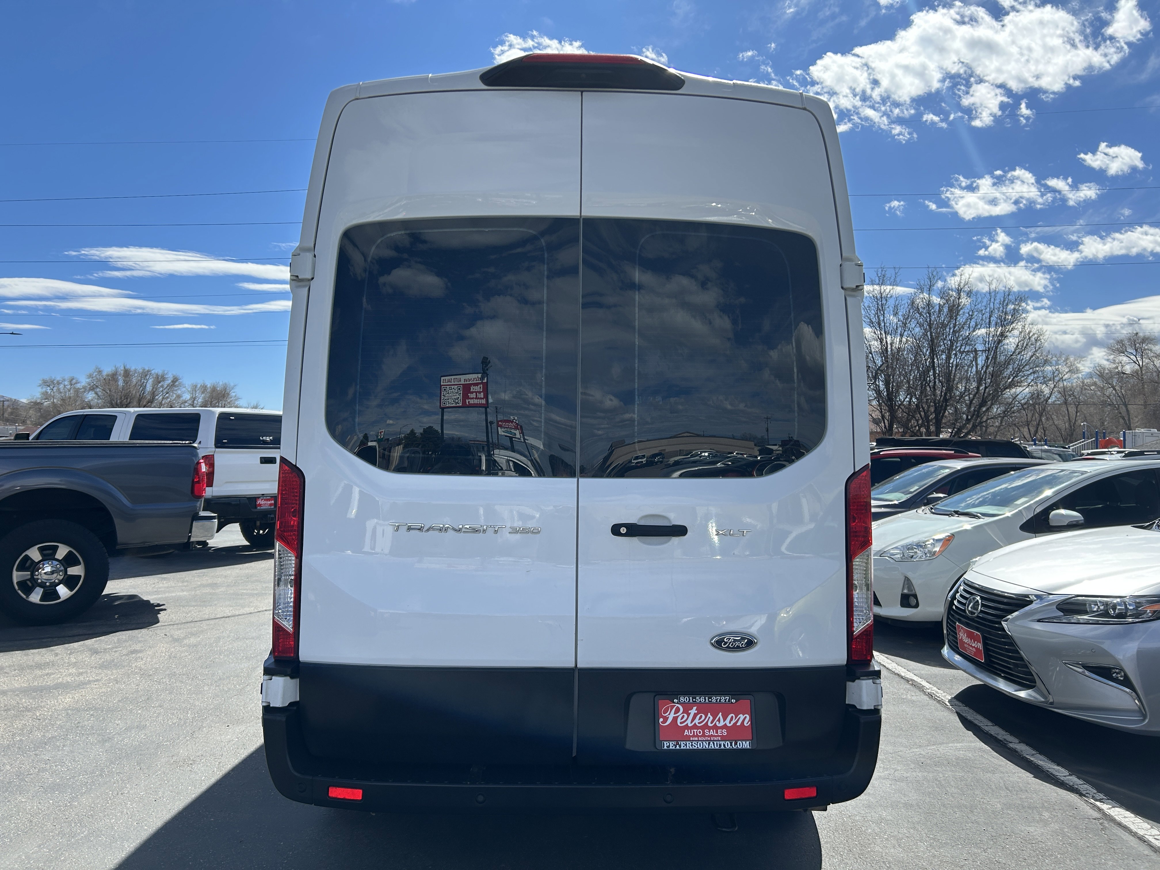 Used 2023 Ford Transit 350 XLT image 8