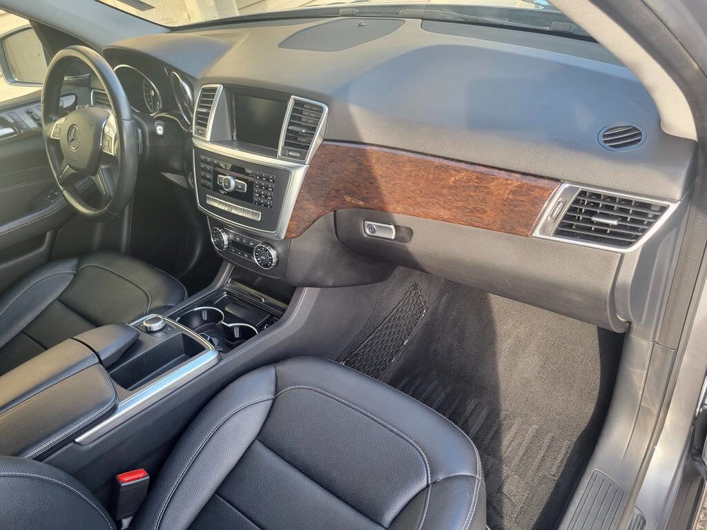 Used 2014 Mercedes-Benz ML 350 BlueTEC 4MATIC image 18