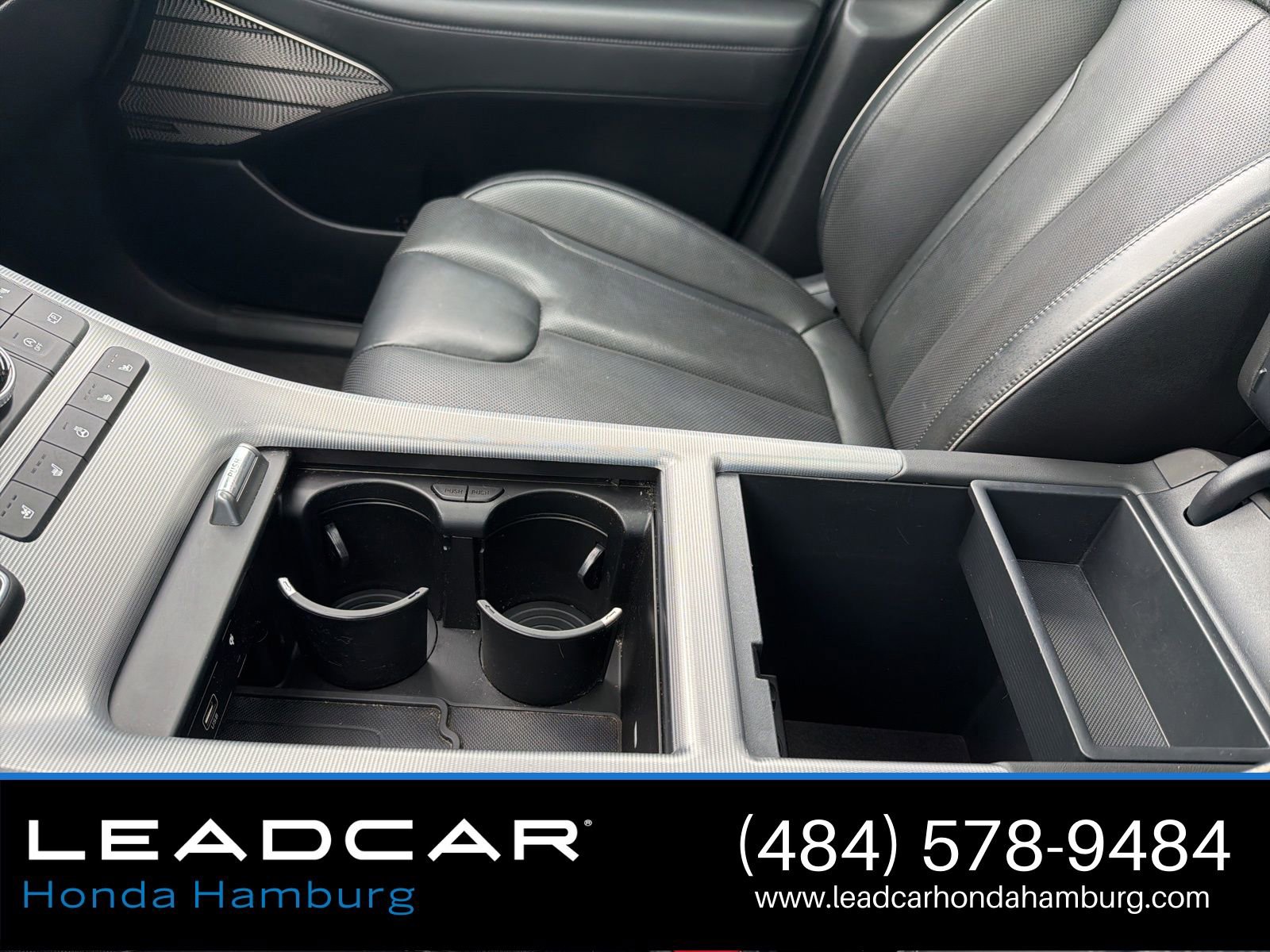 Used 2023 Hyundai Palisade Calligraphy image 21