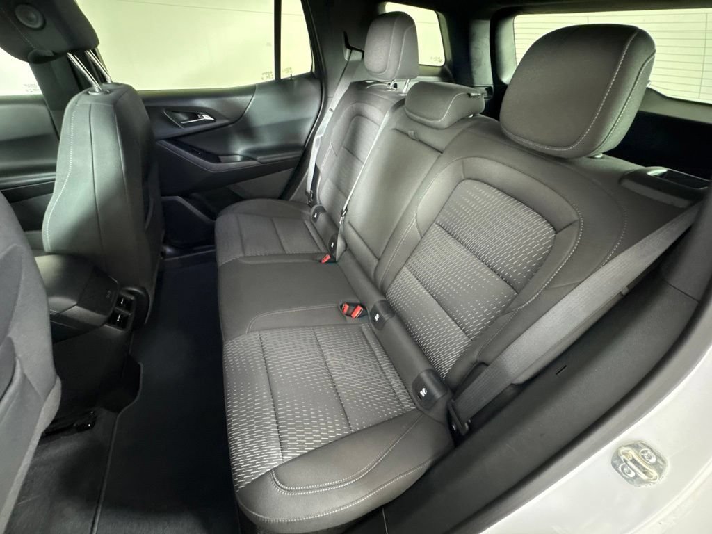 Certified 2025 Chevrolet Equinox LT AWD/4WD image 36