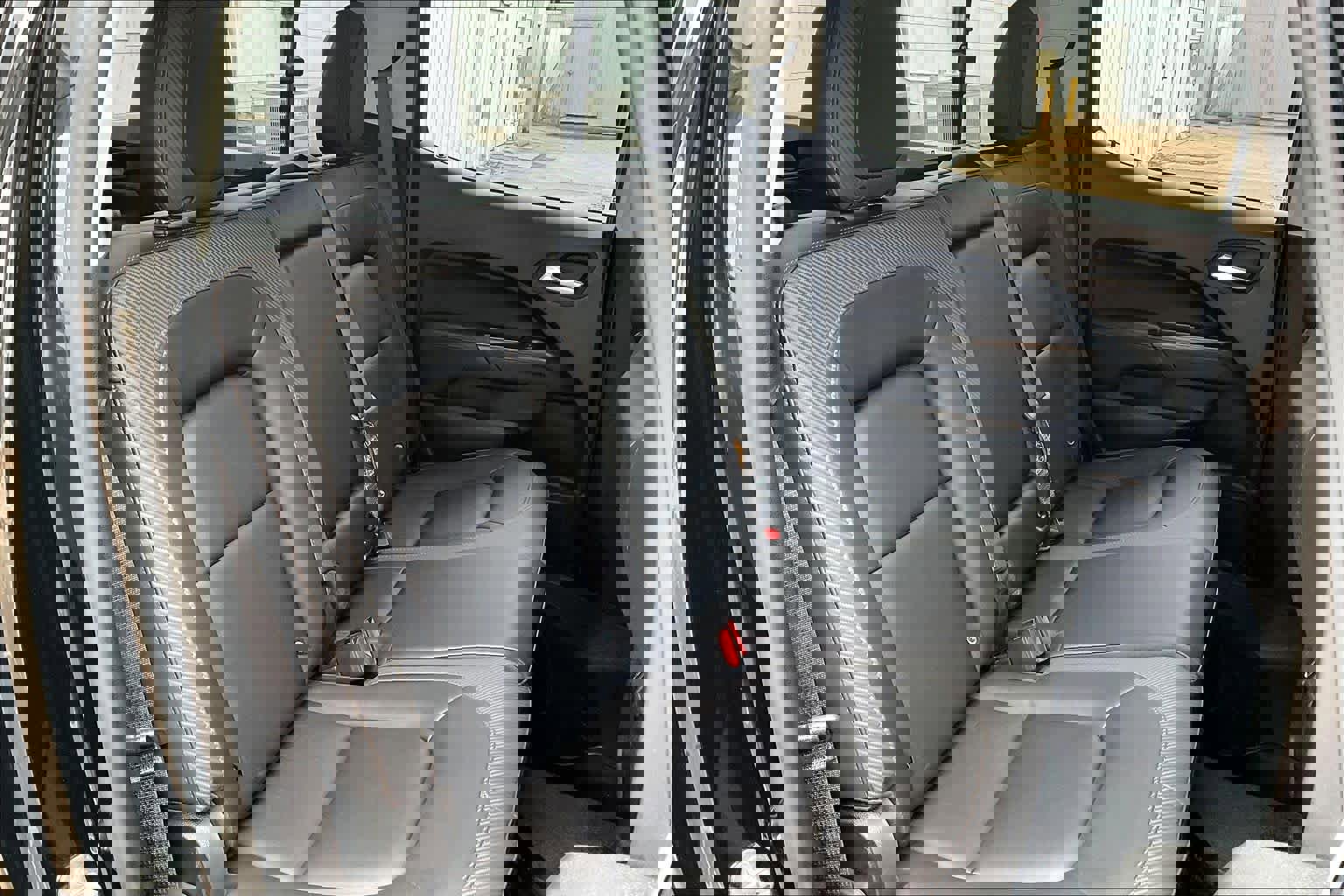 Used 2022 GMC Canyon AT4 w/ Trailering Package image 18