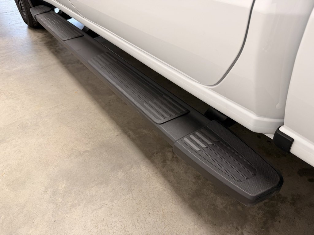 Used 2025 GMC Sierra 1500 Elevation w/ Elevation Premium Package image 17