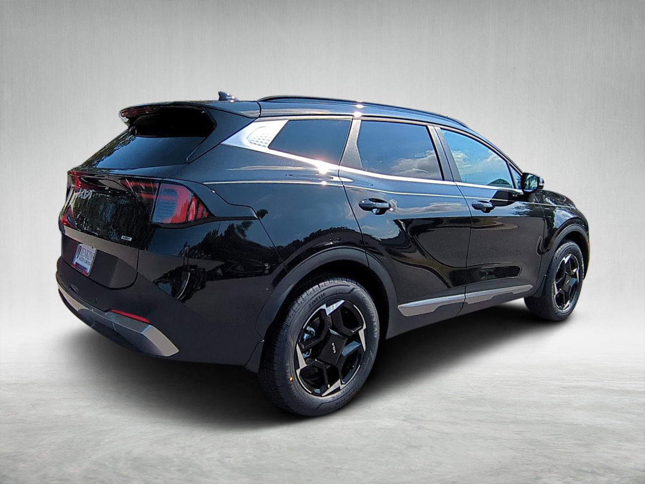 New 2026 Kia Sportage EX w/ EX Panoramic Sunroof Package image 3