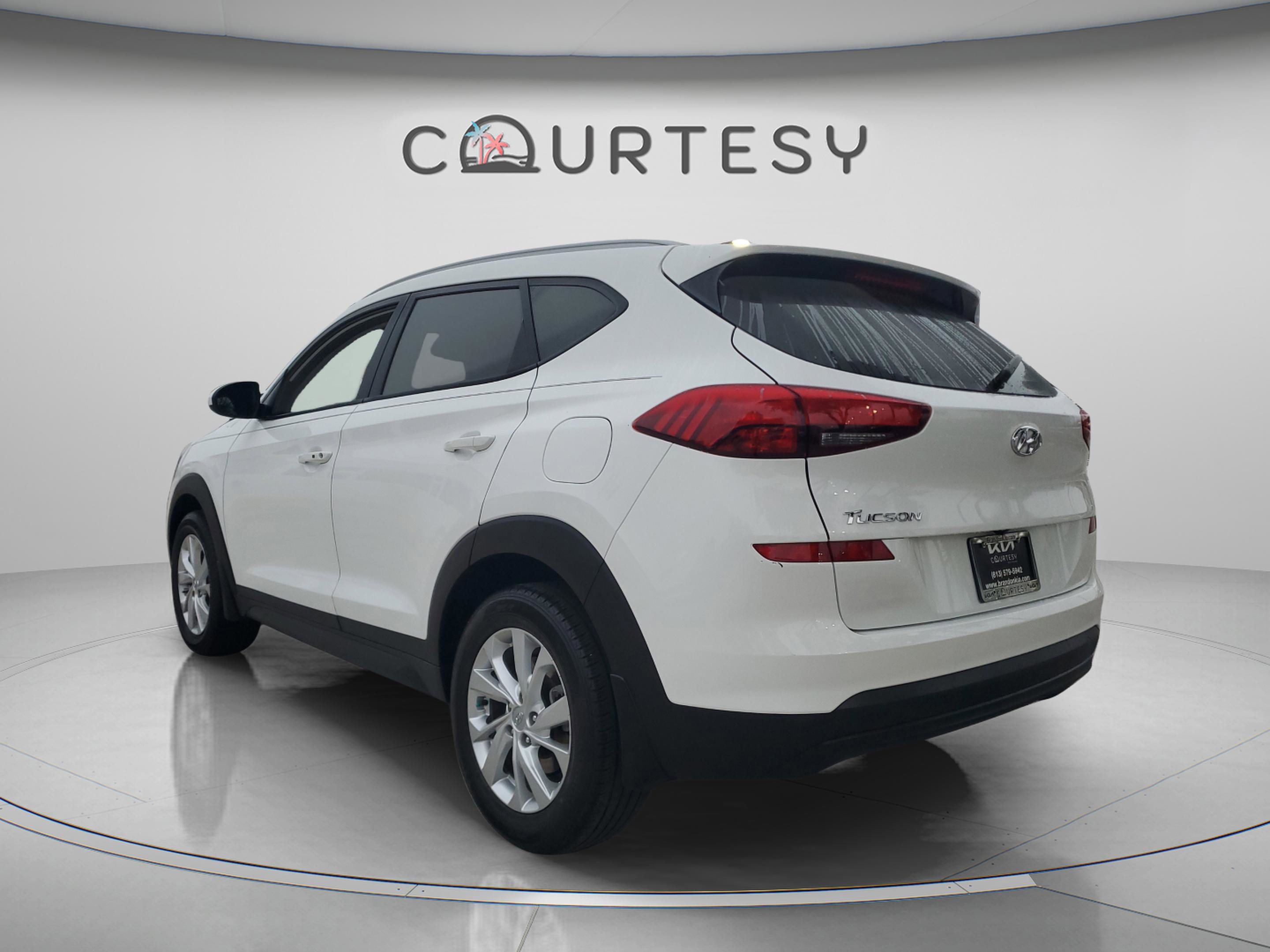 Used 2020 Hyundai Tucson Value FWD image 2