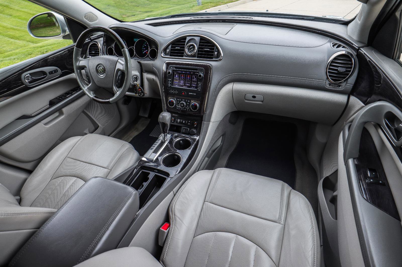 Used 2015 Buick Enclave Leather AWD/4WD image 29