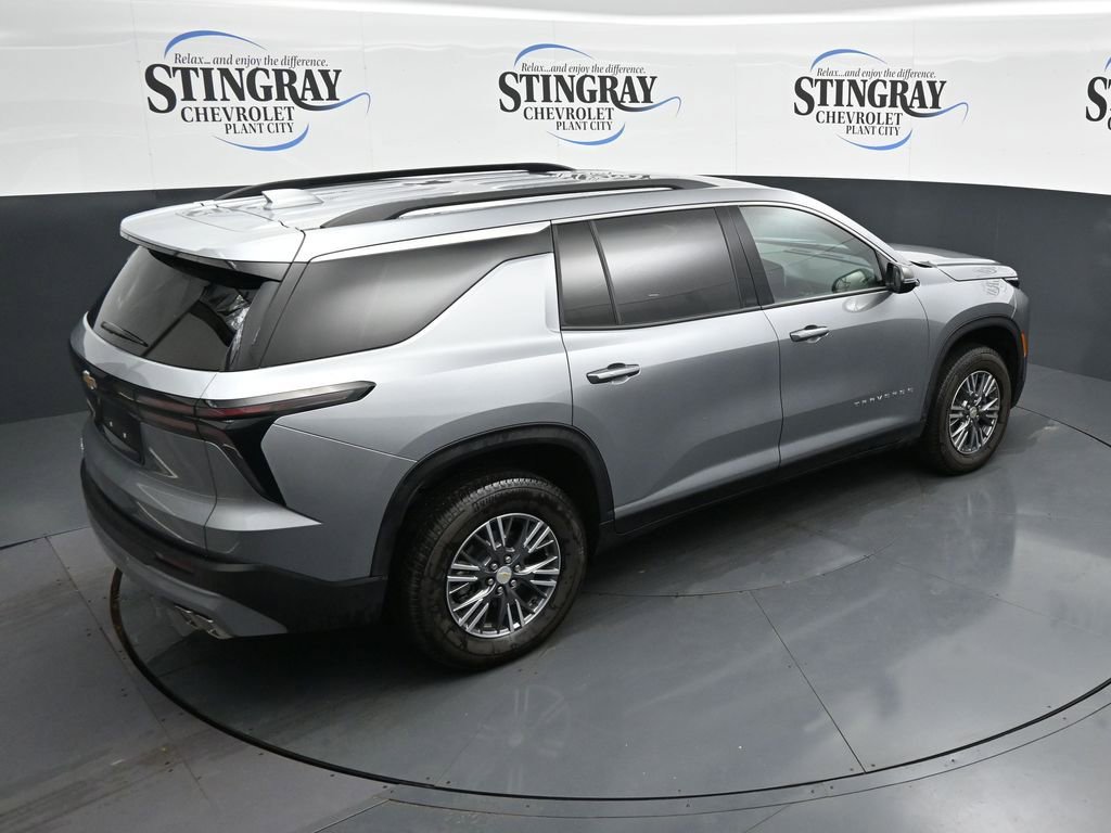 Used 2026 Chevrolet Traverse LT FWD image 24