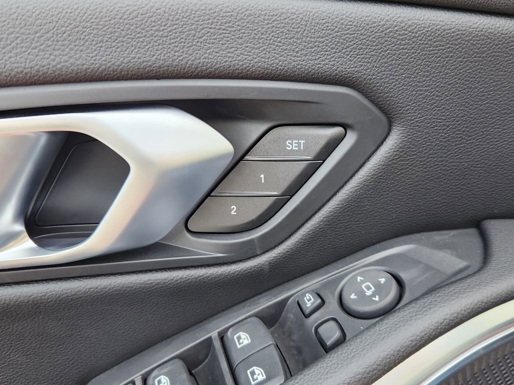 New 2026 BMW 330i xDrive Sedan w/ M Sport Package image 16