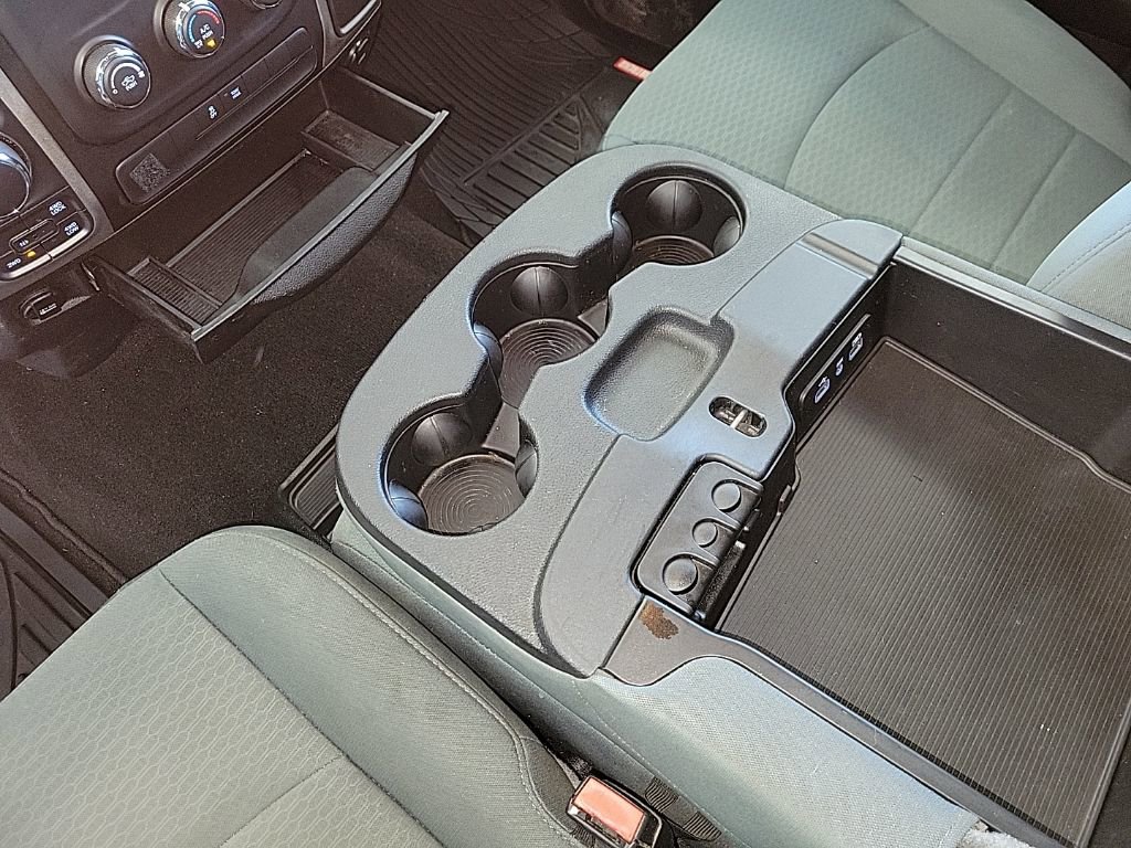 Used 2018 RAM 1500 Express w/ Express Value Package image 9