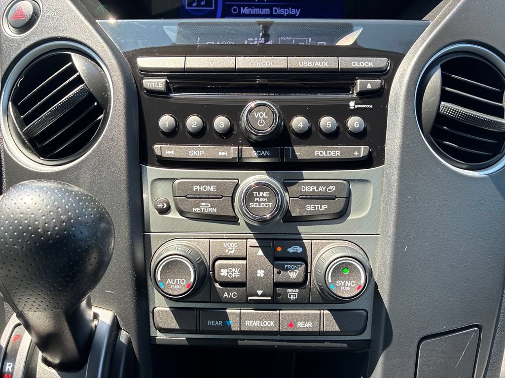 Used 2015 Honda Pilot LX image 23