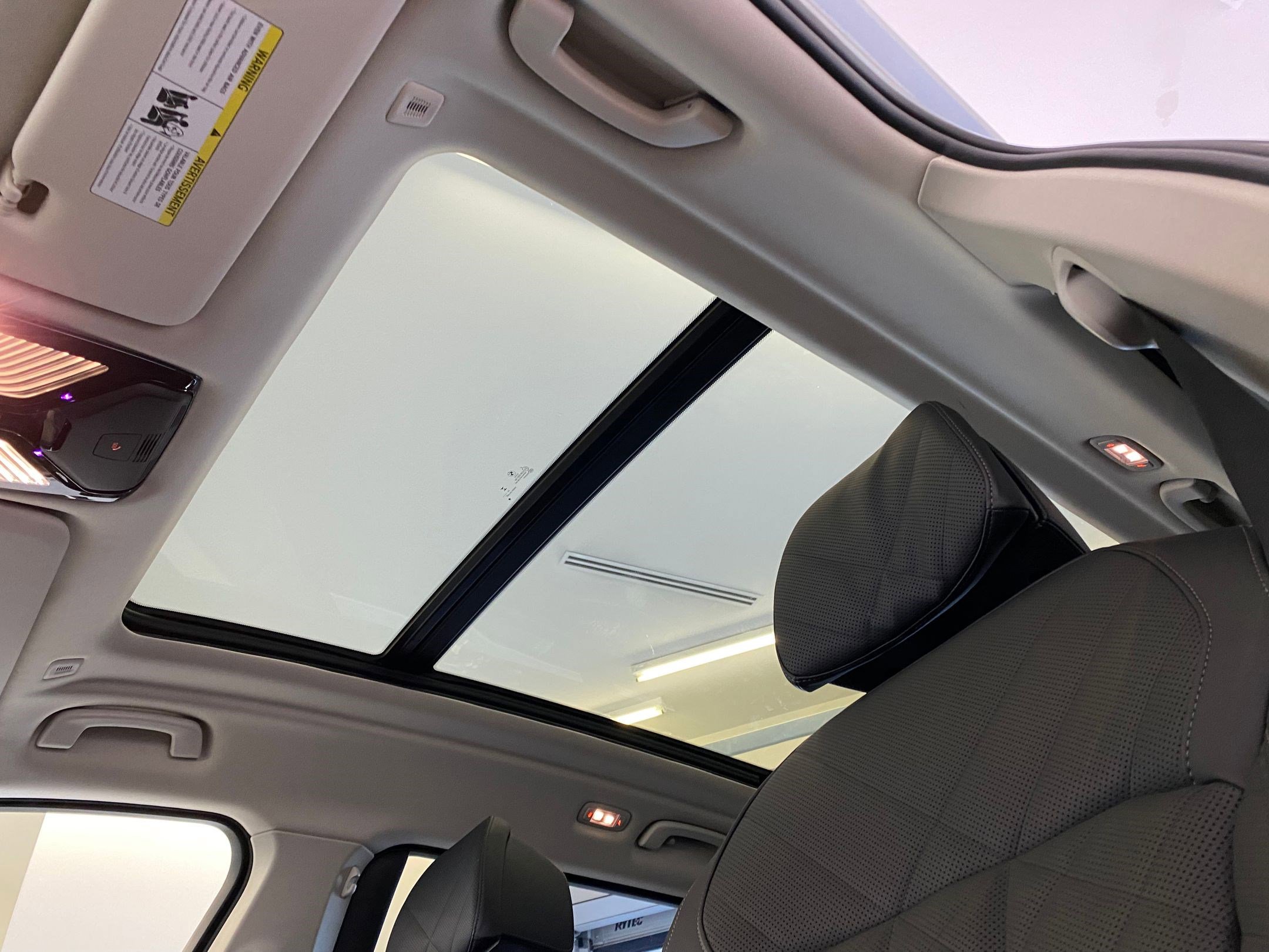 Certified 2025 BMW X7 xDrive40i image 14