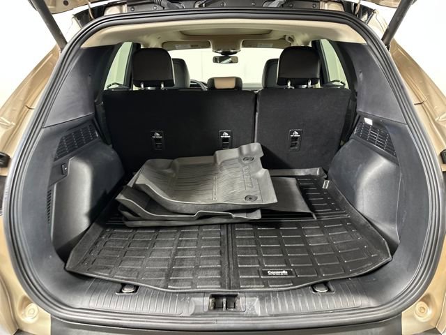 Used 2020 Ford Escape Titanium image 26