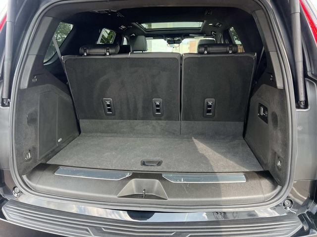 Used 2022 Cadillac Escalade Premium Luxury AWD/4WD image 10