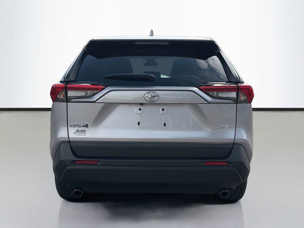 Used 2023 Toyota RAV4 LE image 4