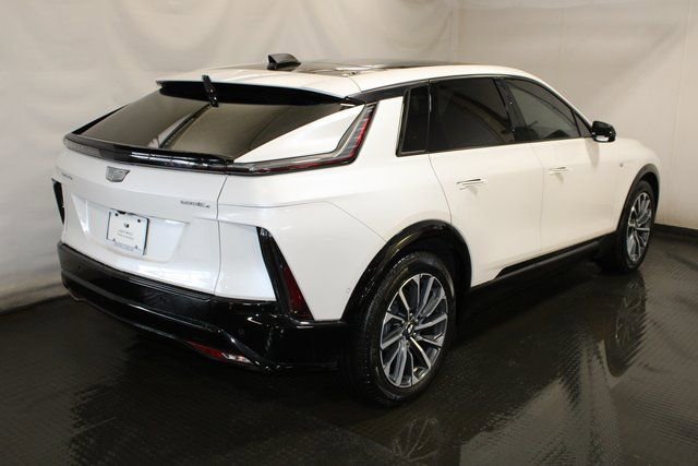 Certified 2024 Cadillac Lyriq Sport w/ LPO, Floor Liner Package image 4