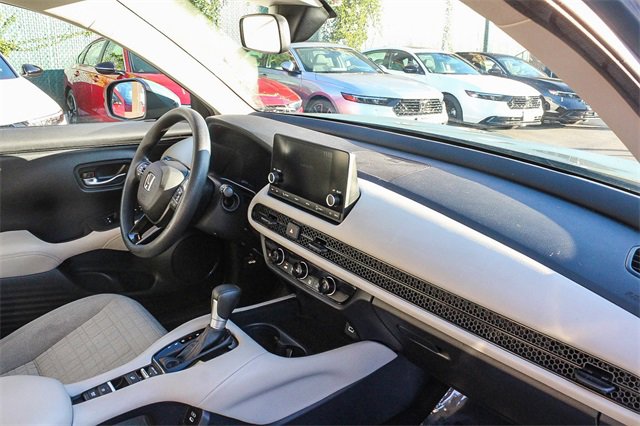 Used 2024 Honda HR-V LX image 22