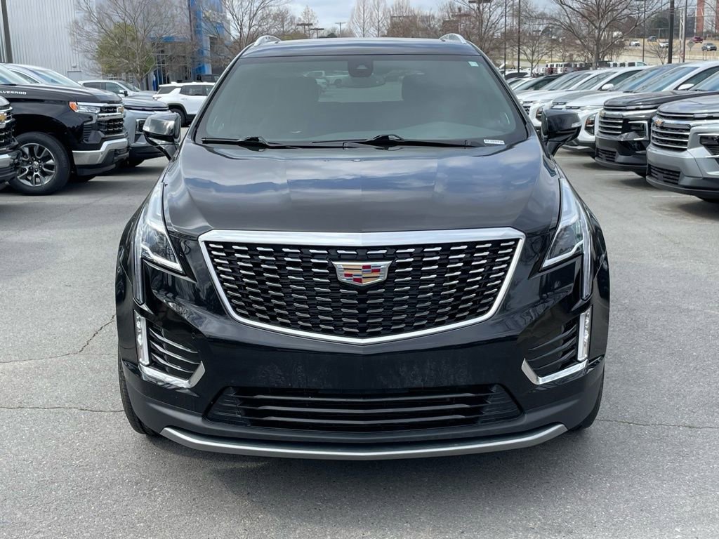 Used 2025 Cadillac XT5 Premium Luxury image 2