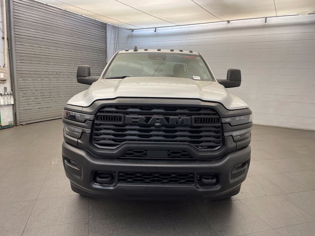 New 2026 RAM 3500 Tradesman AWD/4WD image 6