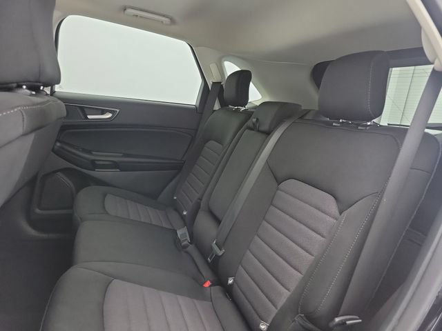 Used 2024 Ford Edge SE w/ Black Appearance Package AWD/4WD image 12
