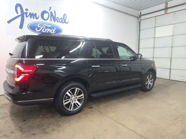 Used 2024 Ford Expedition Max Limited AWD/4WD image 11