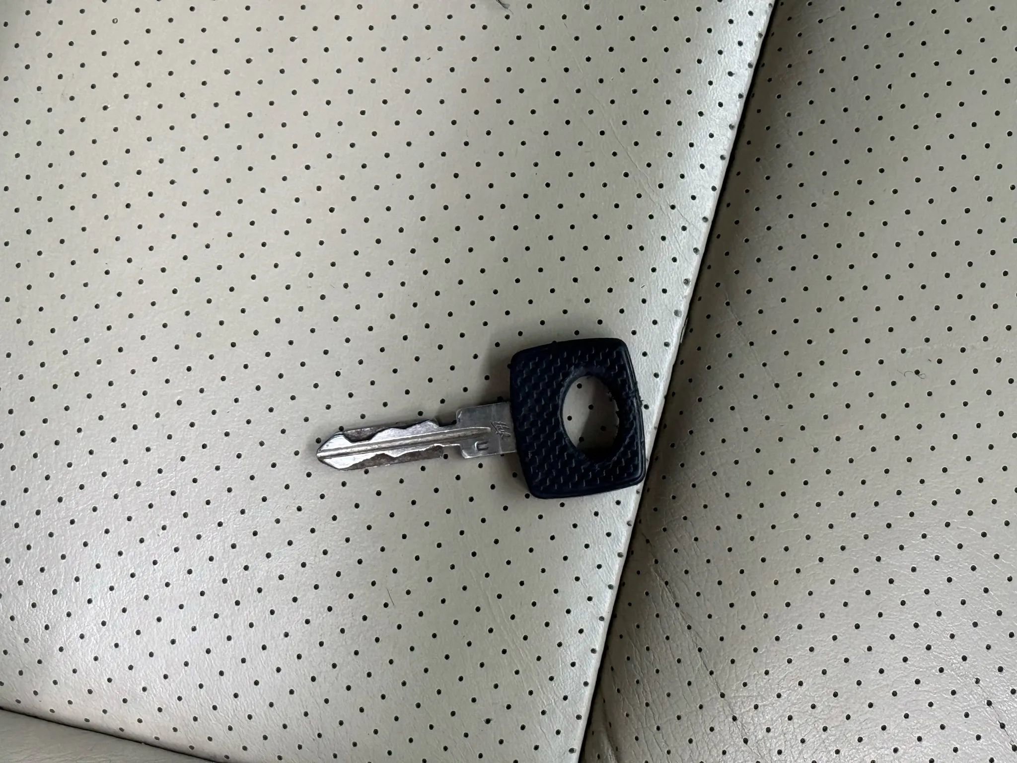 Used 1990 Mercedes-Benz 300 E 3.0 image 38