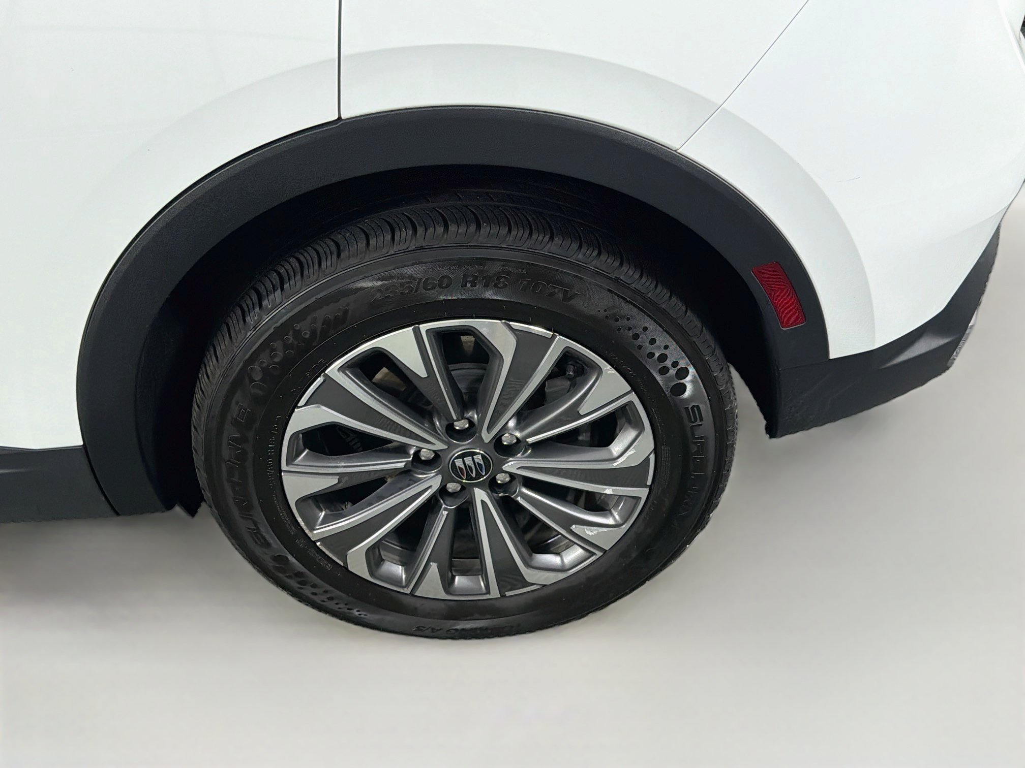 Used 2024 Buick Envision Preferred AWD/4WD image 11