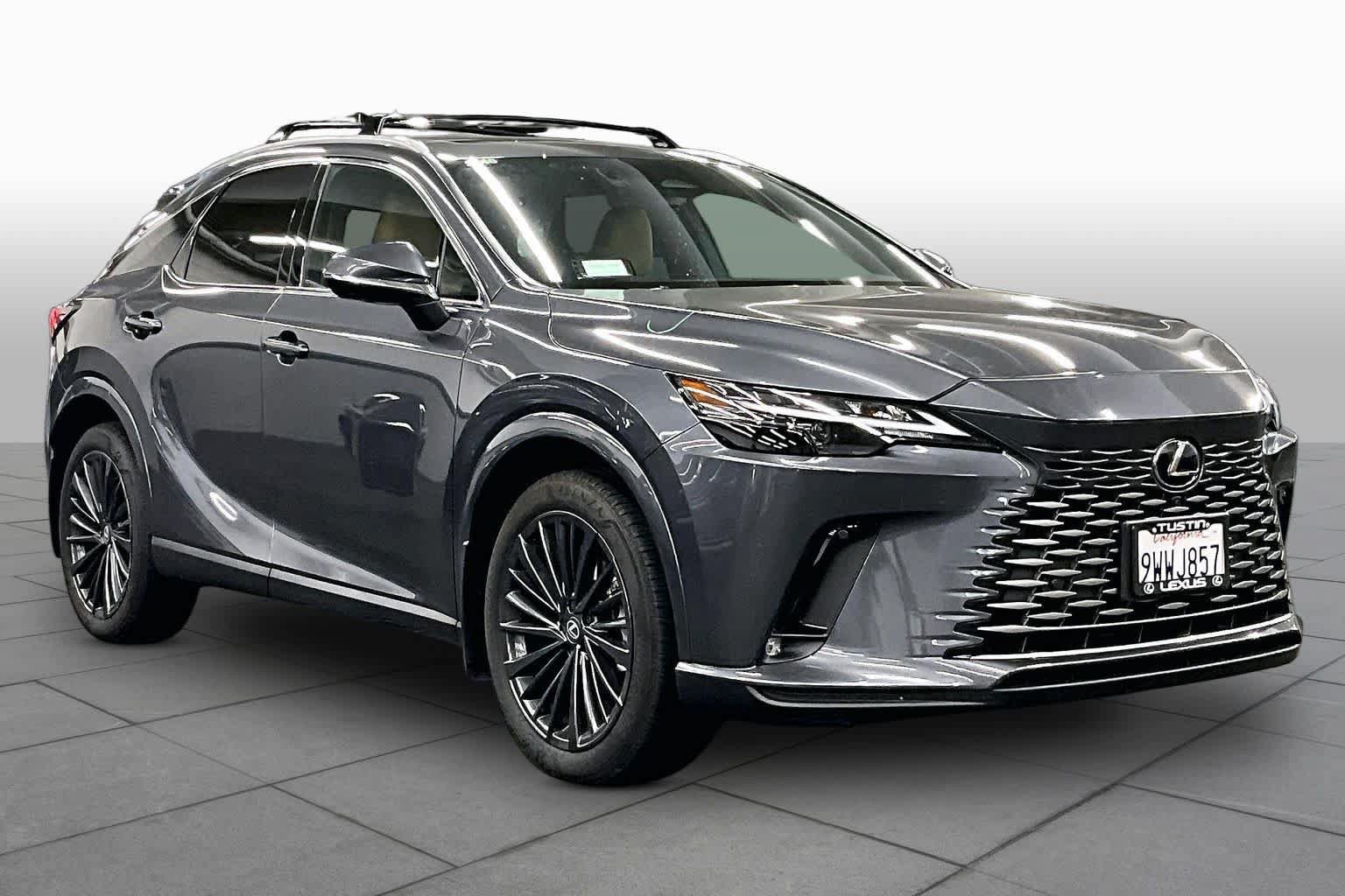 Used 2026 Lexus RX 350h w/ Convenience Package AWD/4WD image 3