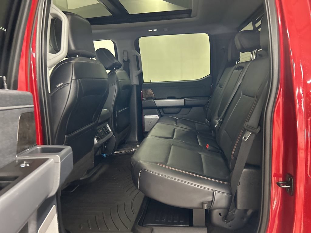 Used 2024 Ford F250 Lariat w/ Lariat Ultimate Package AWD/4WD image 27
