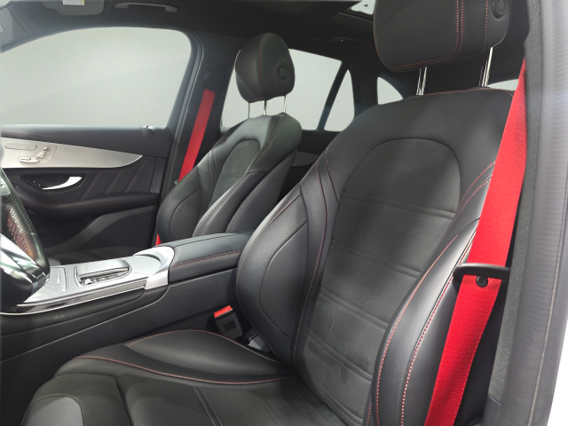 Used 2022 Mercedes-Benz GLC 43 AMG 4MATIC image 9