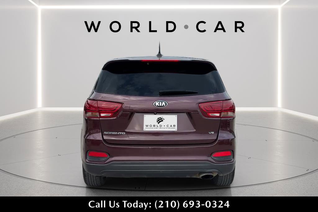Used 2020 Kia Sorento FWD V6 image 6