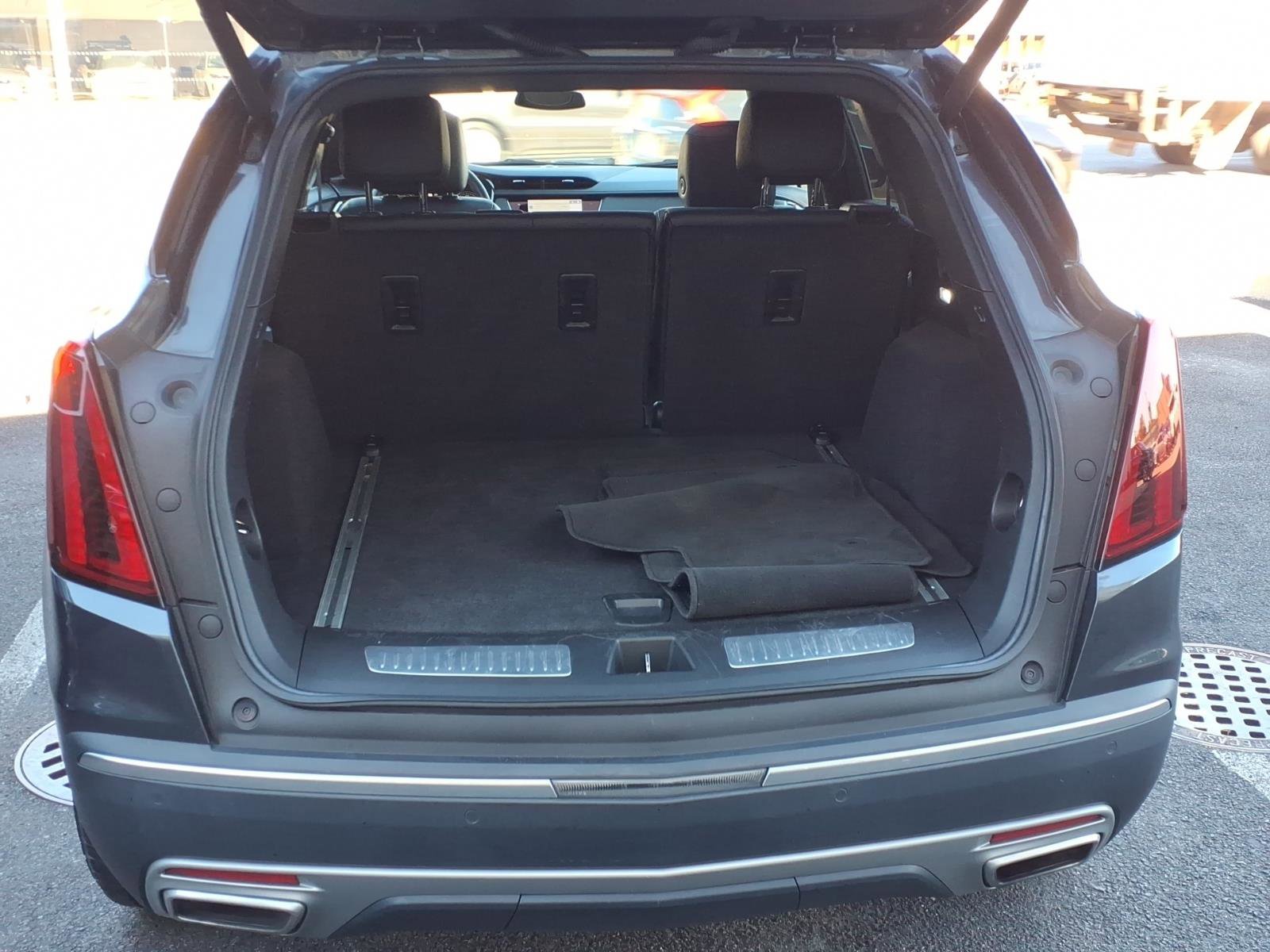 Certified 2023 Cadillac XT5 Premium Luxury image 12