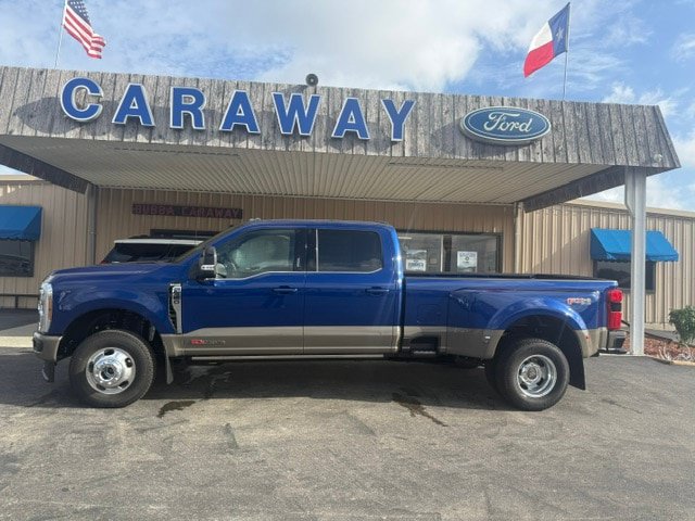 New 2026 Ford F350 King Ranch w/ FX4 Off-Road Package AWD/4WD image 1