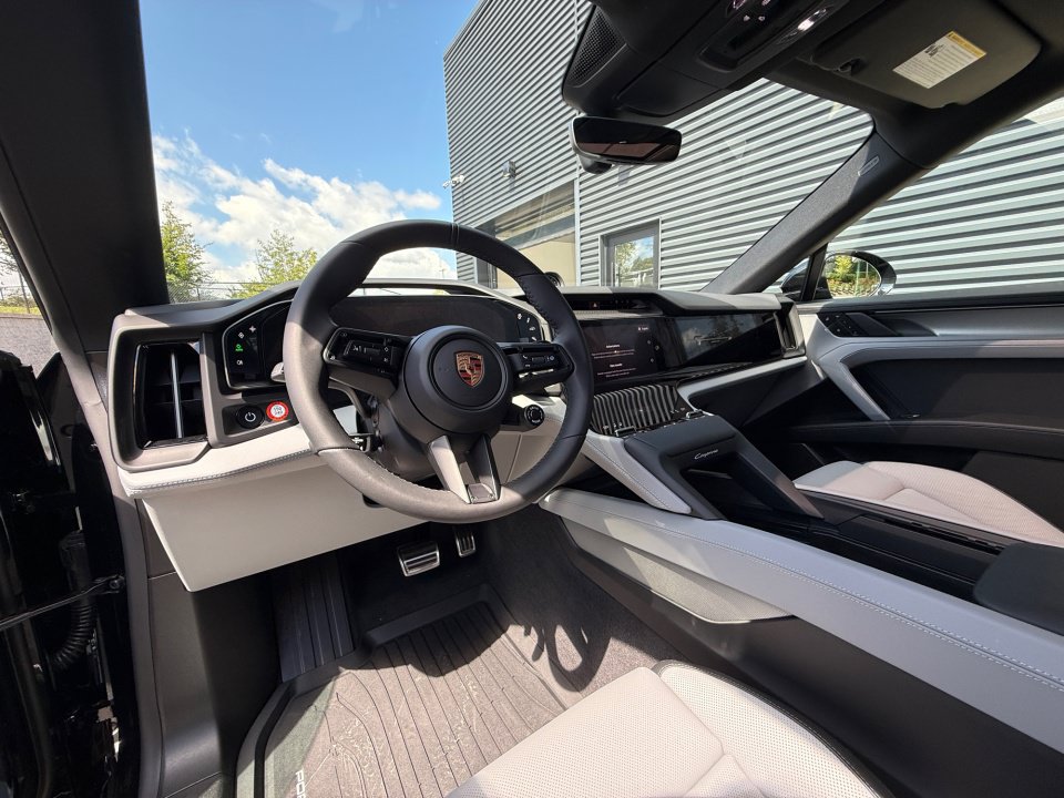 New 2026 Porsche Cayenne S AWD/4WD image 4
