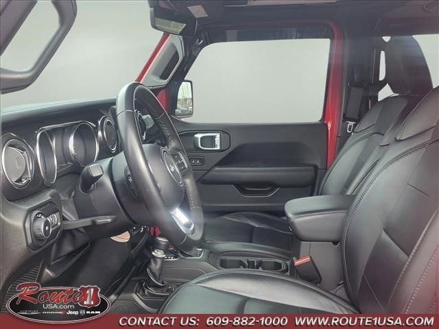 Used 2022 Jeep Wrangler Unlimited Sahara AWD/4WD image 9