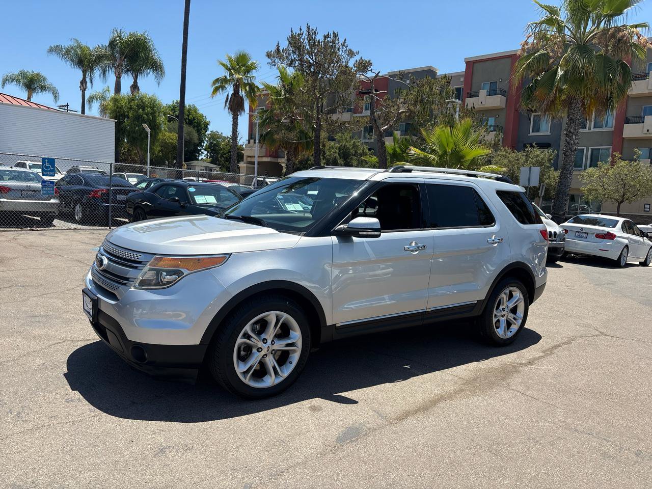 Used 2013 Ford Explorer Limited FWD image 3