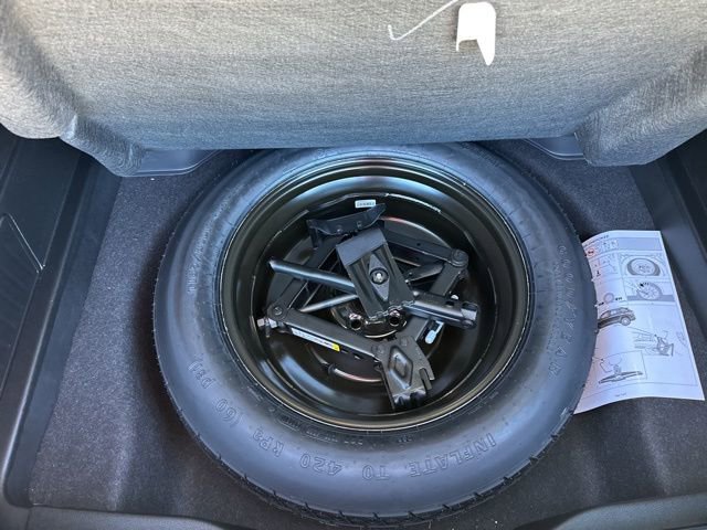 Used 2019 Jeep Cherokee Latitude Plus image 38