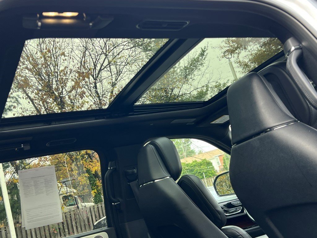 Certified 2023 Lincoln Navigator Reserve image 14