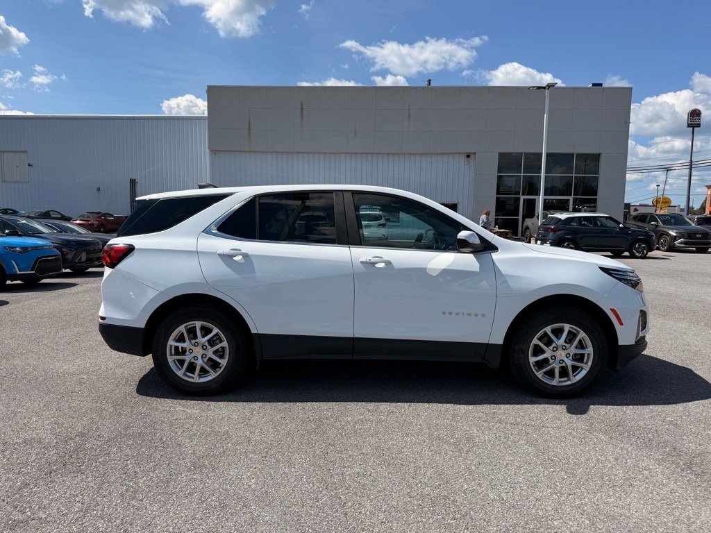 Used 2023 Chevrolet Equinox LT image 10